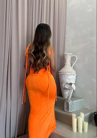 Low Back Tie Maxi Dress